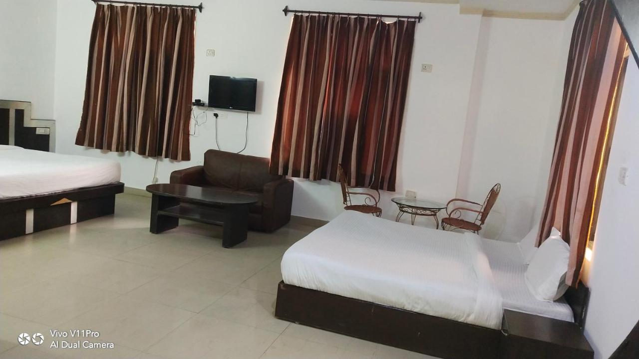 Fabhotel Prashant Palace Mysore Exterior foto